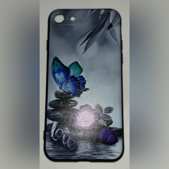 iPhone 7/8 Butterfly Love Art Glossy Silicone Soft Case NWOT - Picture 4 of 7
